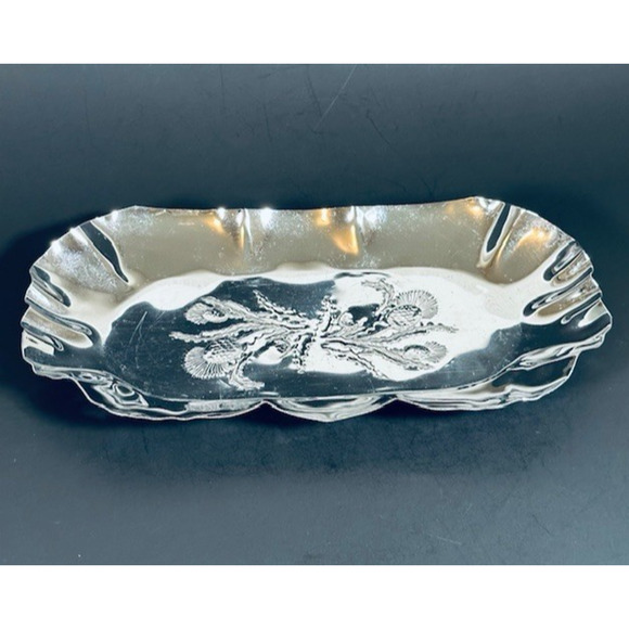 Hammered Aluminum Metal Rectangular Flower Tray Vanity Serving Dish 1940 Vintage - Picture 1 of 15